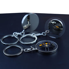 Rotatable Car Hub Keychain - Stylish Alloy Pendant for Vehicle Enthusiasts, Perfect Gift Idea