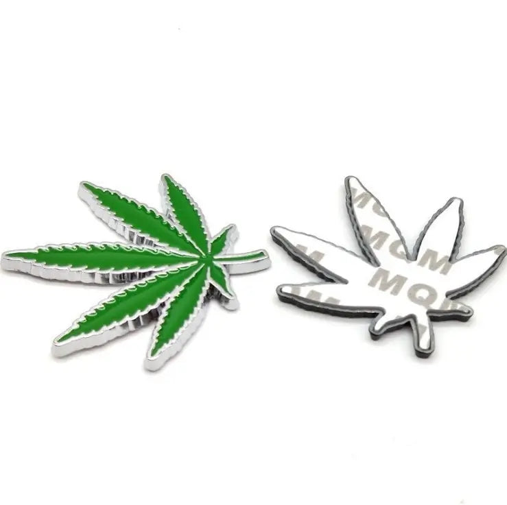 Automotive Fashional Car 3D Metal Personality Maple Leaf Emblem Tree Plant Leaf Vinyl Sticker
