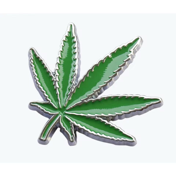 Automotive Fashional Car 3D Metal Personality Maple Leaf Emblem Tree Plant Leaf Vinyl Sticker