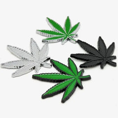 Automotive Fashional Car 3D Metal Personality Maple Leaf Emblem Tree Plant Leaf Vinyl Sticker