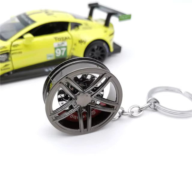 High Quality Metal Tire Keychain With Moving Brake Disc For Car Enthusiasts, Mechanics, And Racing Fans