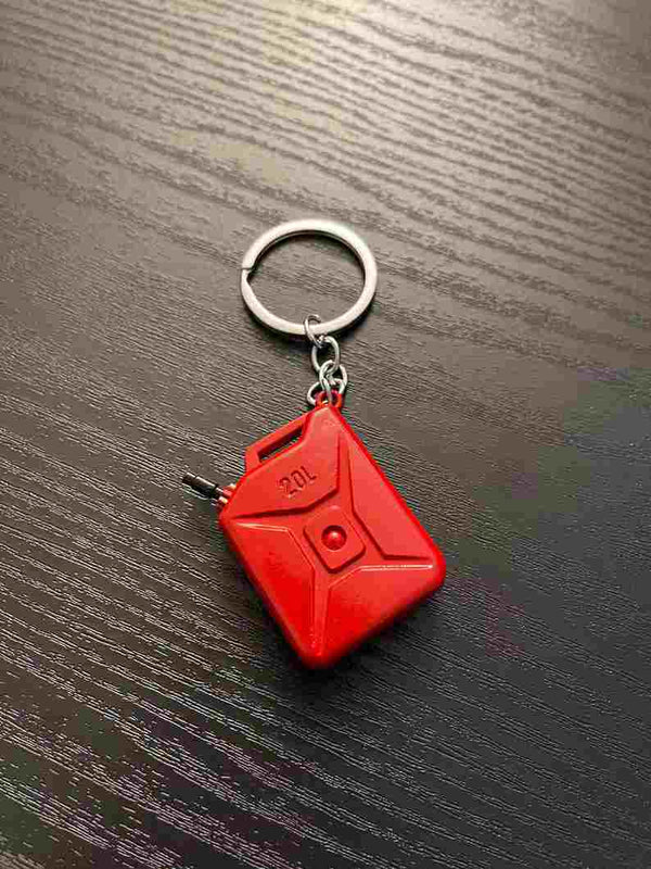 Metal PUBG Game Fuel Tank Key Holder Pendant Chain Eat Chicken Game Keychain Oiltank Keychain Cool Keychain
