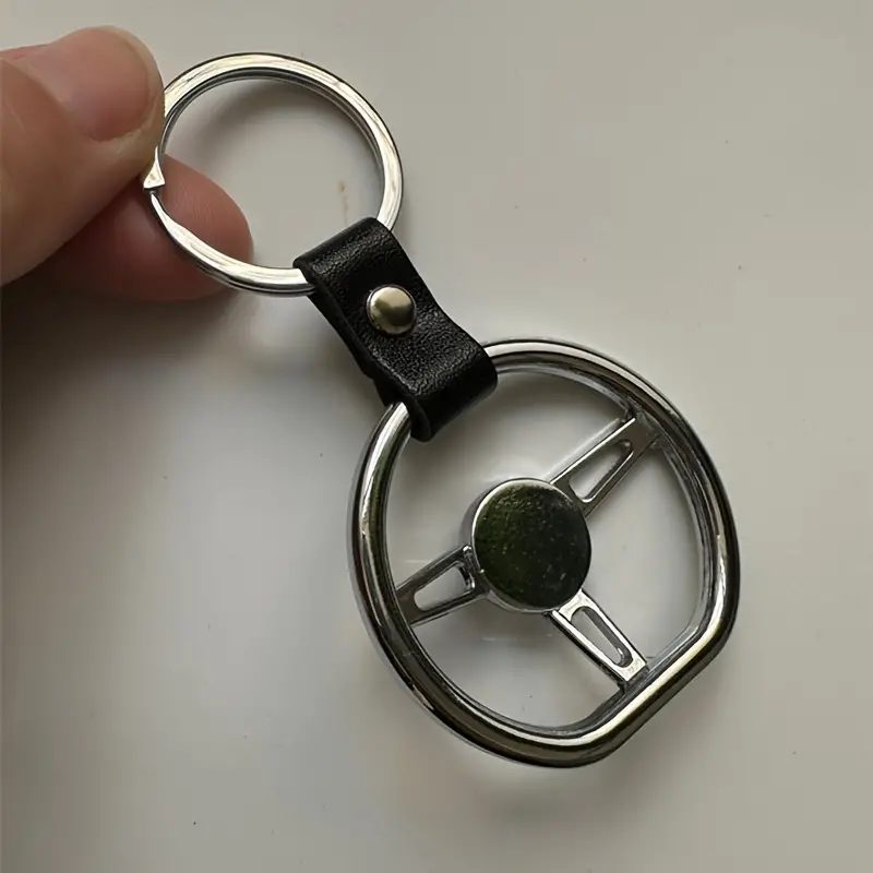 Creative Simulation D Shape Car Steering Wheel Keychain Car Racing Steering Wheel Metal Key Ring Holder Bag Pendant Cool Motorcycle Bike Keyring