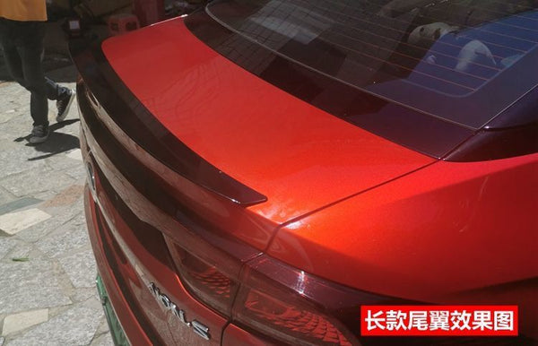 Universal 120 CM Glossy Black Lip Spoiler For Sedan Cars